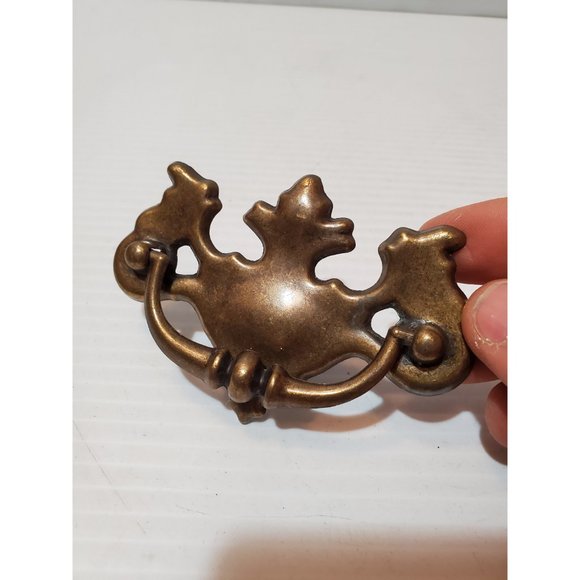 Vintage Salvaged metal Chippendale Batwing Drawer Pull Centre Mounting H… - Picture 9 of 10